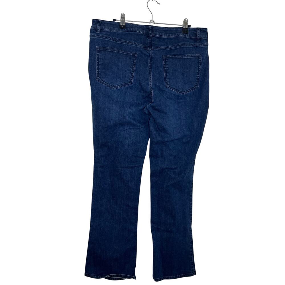 J.Jill Denim Smooth Fit Barely Boot Cut Jean Size 14 - Picture 2 of 4